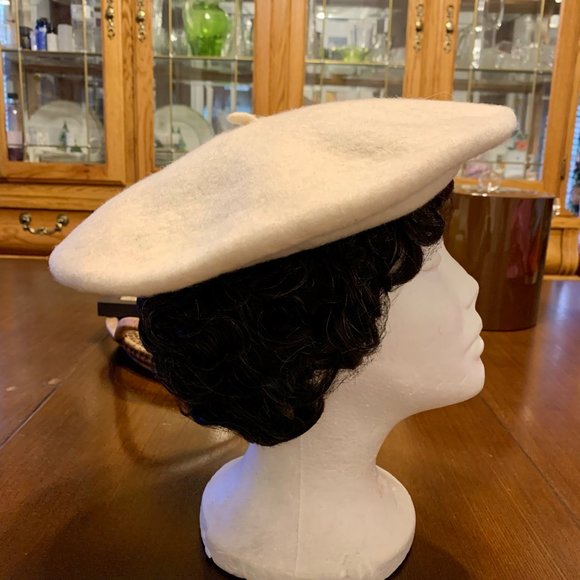 Hat - Picture 2 of 4